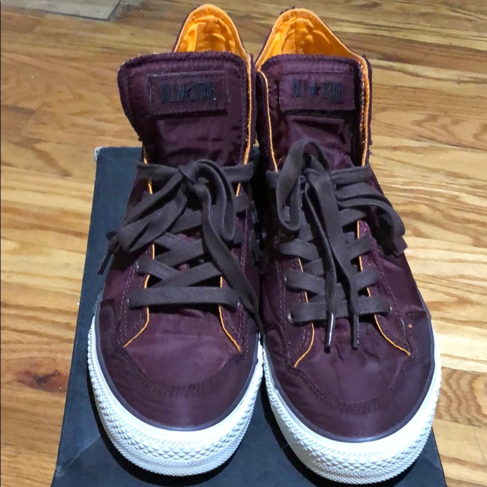 UNDEFEATEDxCONVERSE POOMAN WEAPON HI